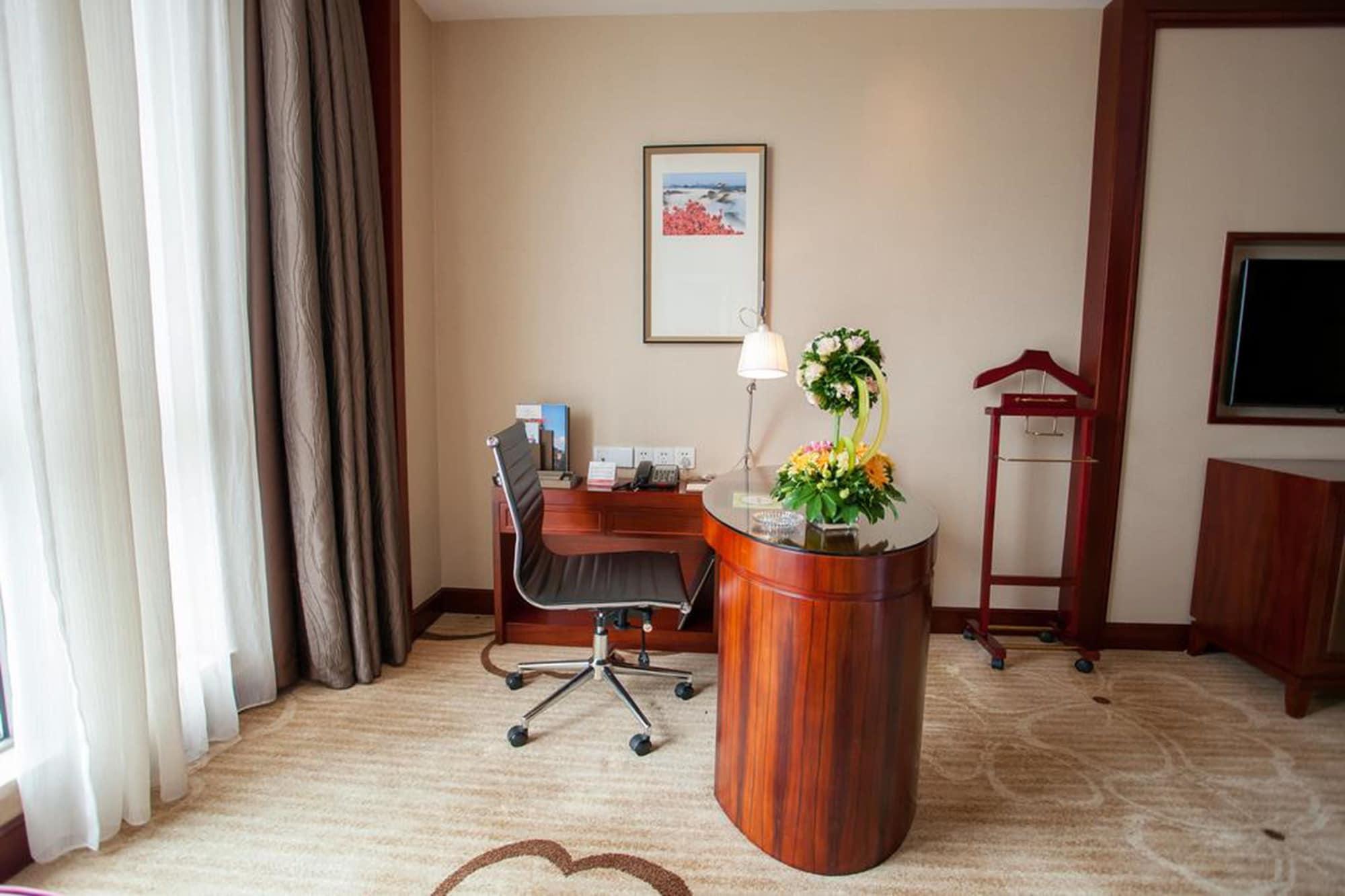 Ramada Plaza Shaoguan City Centre מראה חיצוני תמונה