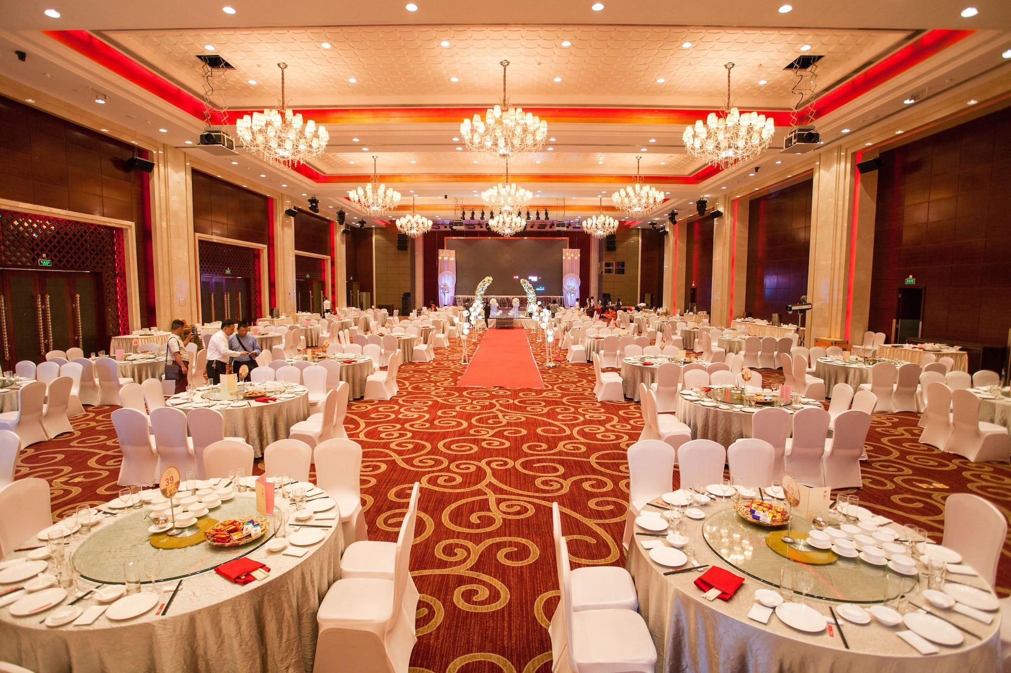 Ramada Plaza Shaoguan City Centre מראה חיצוני תמונה