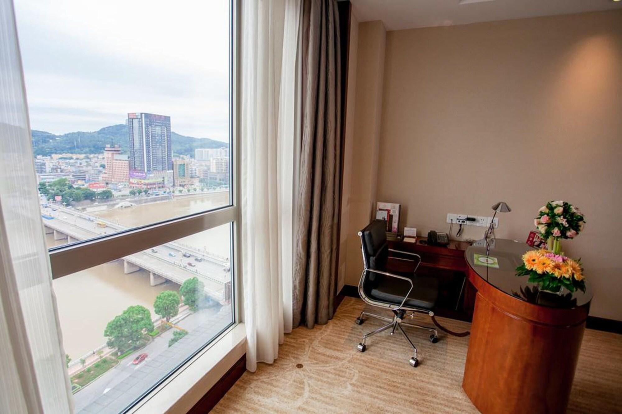 Ramada Plaza Shaoguan City Centre מראה חיצוני תמונה