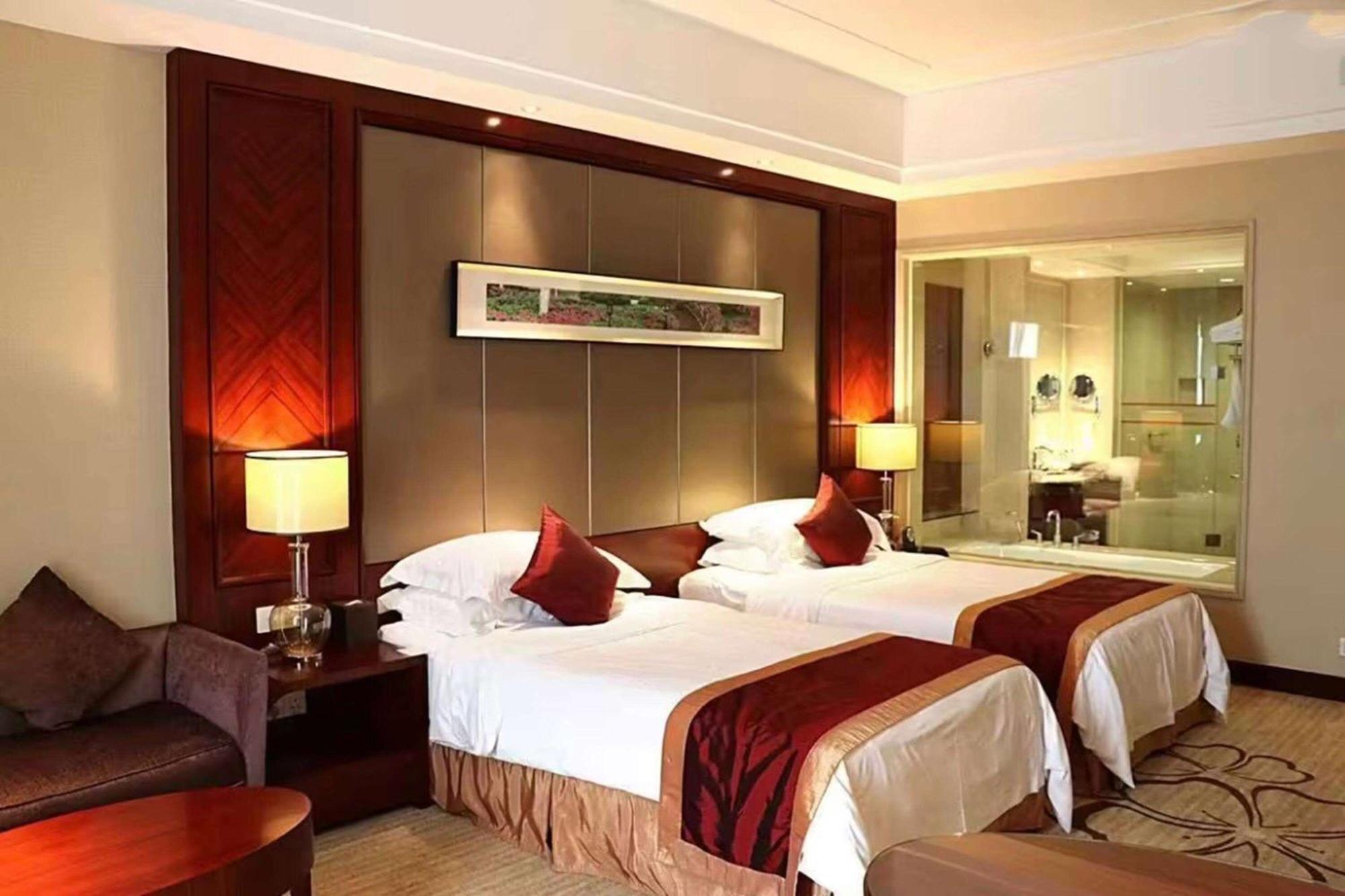 Ramada Plaza Shaoguan City Centre מראה חיצוני תמונה